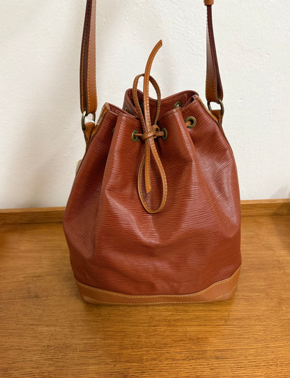 LOUIS VUITTON EPI NOÉ BROWN BUCKET BAG