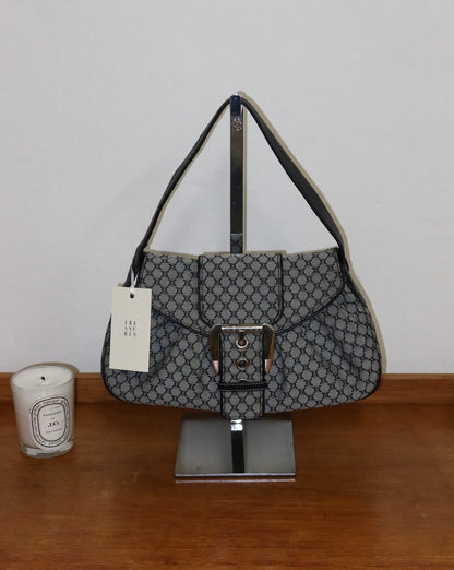 CELINE TRIOMPHE SHOULDER BAG