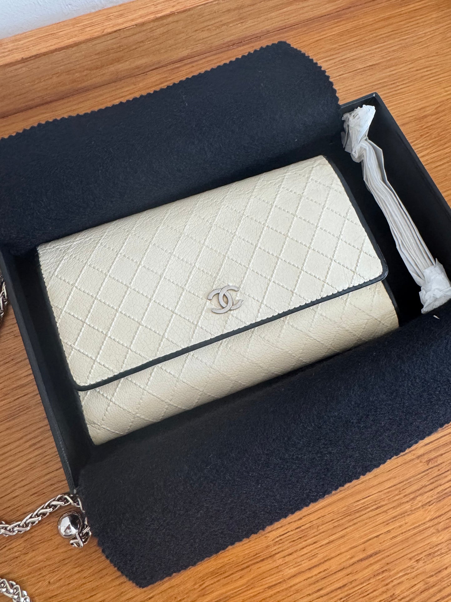 CHANEL WALLET GRAINED LEATHER BUTTER YELLOW