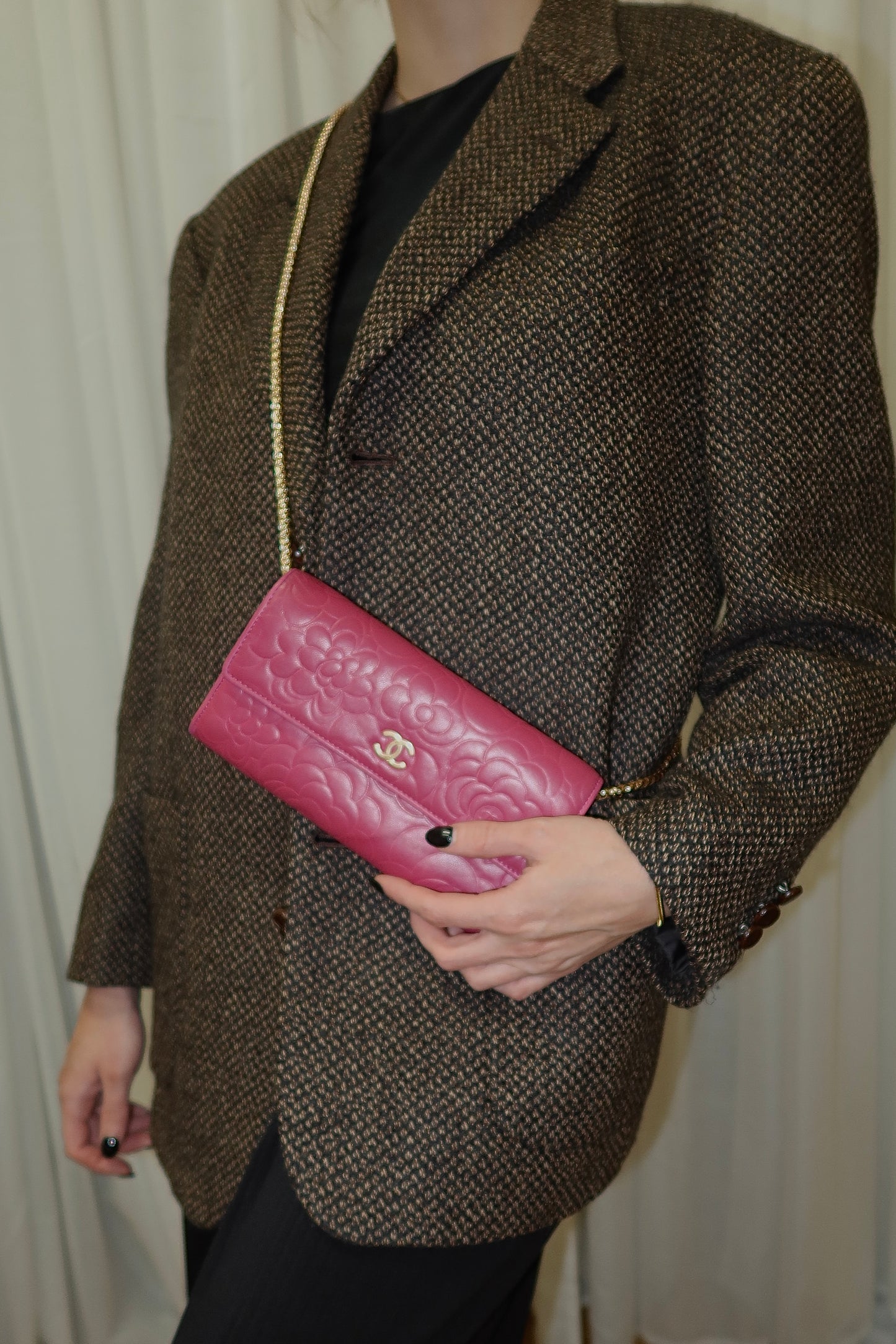 CHANEL WALLET PINK CAMELLIA GOLD