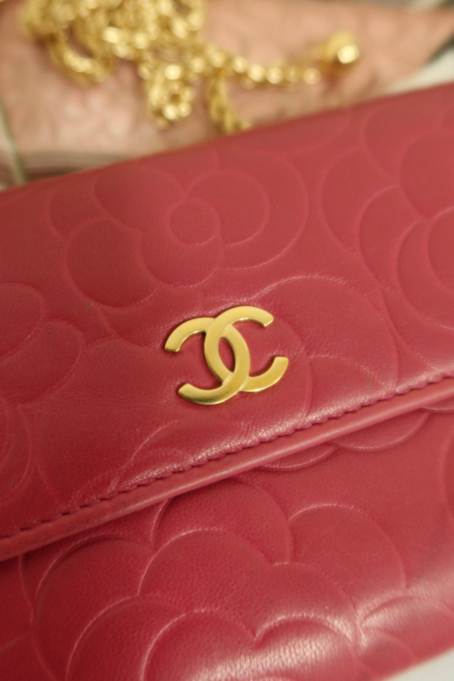CHANEL WALLET PINK CAMELLIA GOLD