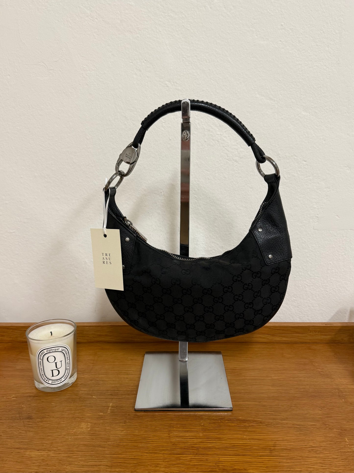 GUCCI GG MONOGRAM HALFMOON BLACK