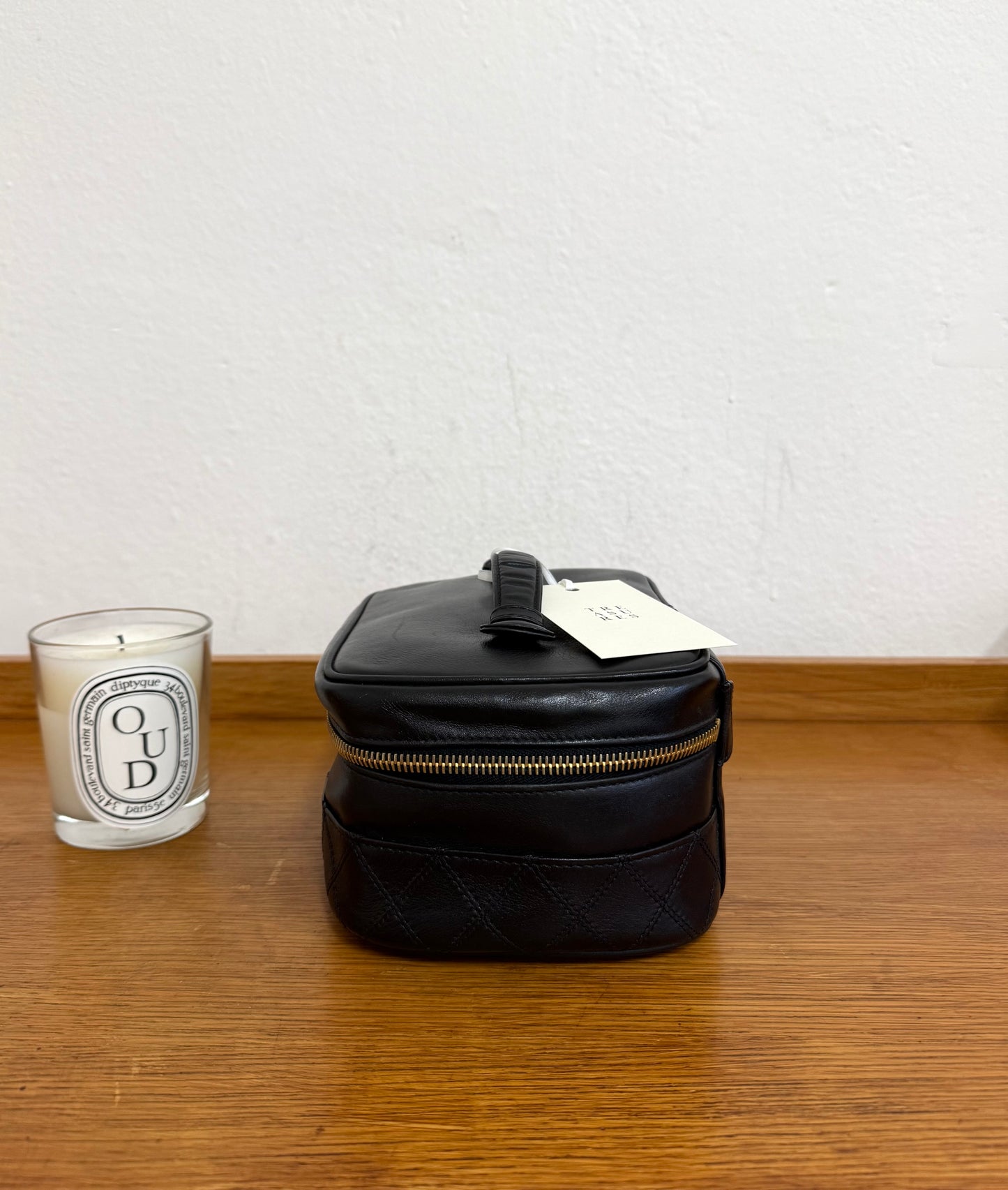 CHANEL VANITY LAMBSKIN