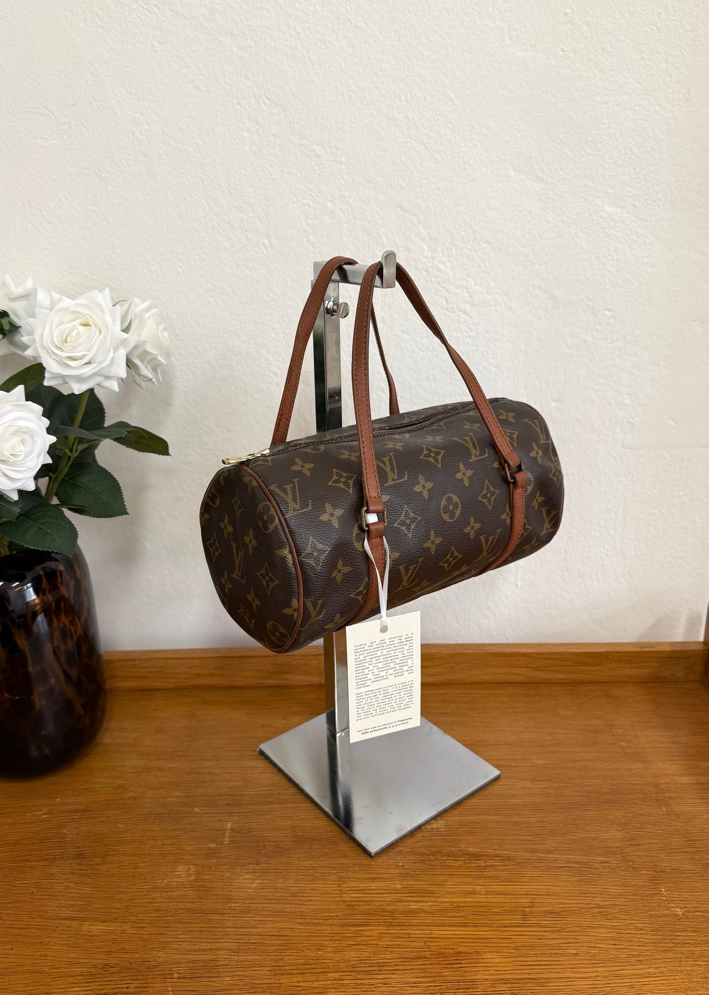 LV PAPILLON 26