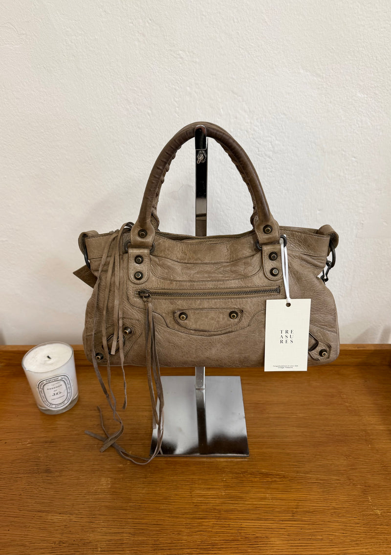 BALENCIAGA FIRST “SMALL CITY” BAG