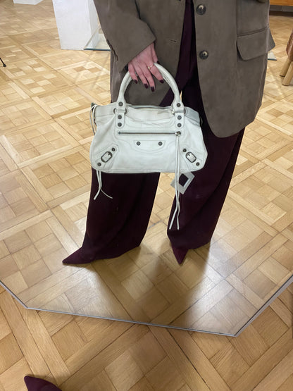 BALENCIAGA FIRST BAG CREAM - ENTRUPY