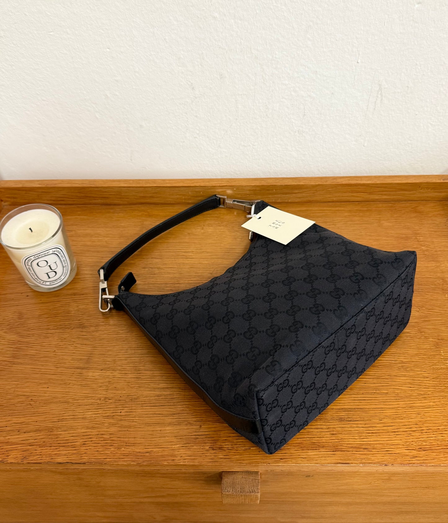GUCCI GG BLACK SHOULDER BAG