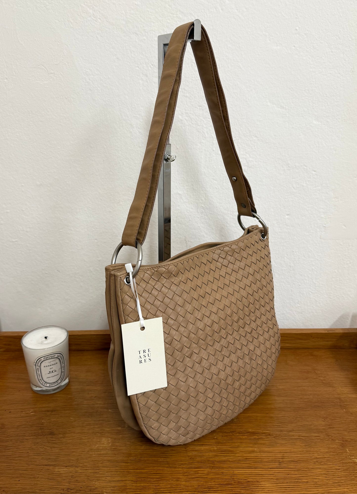 BOTTEGA VENETA INTRECCIATO SHOULDER BAG