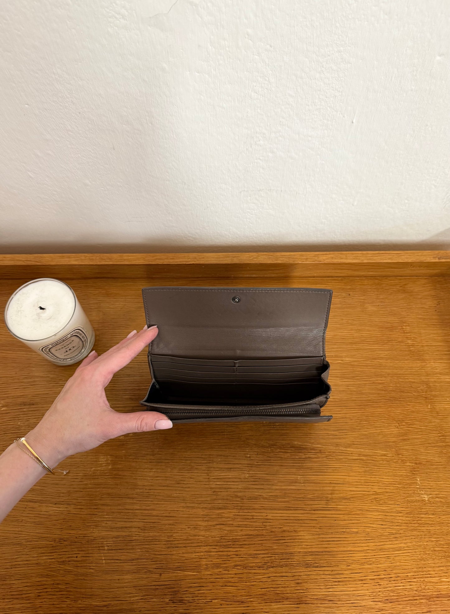 BOTTEGA VENETA INTRECCIATO WALLET GREY