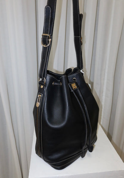 CELINE TRIOMPHE BUCKET BAG BLACK