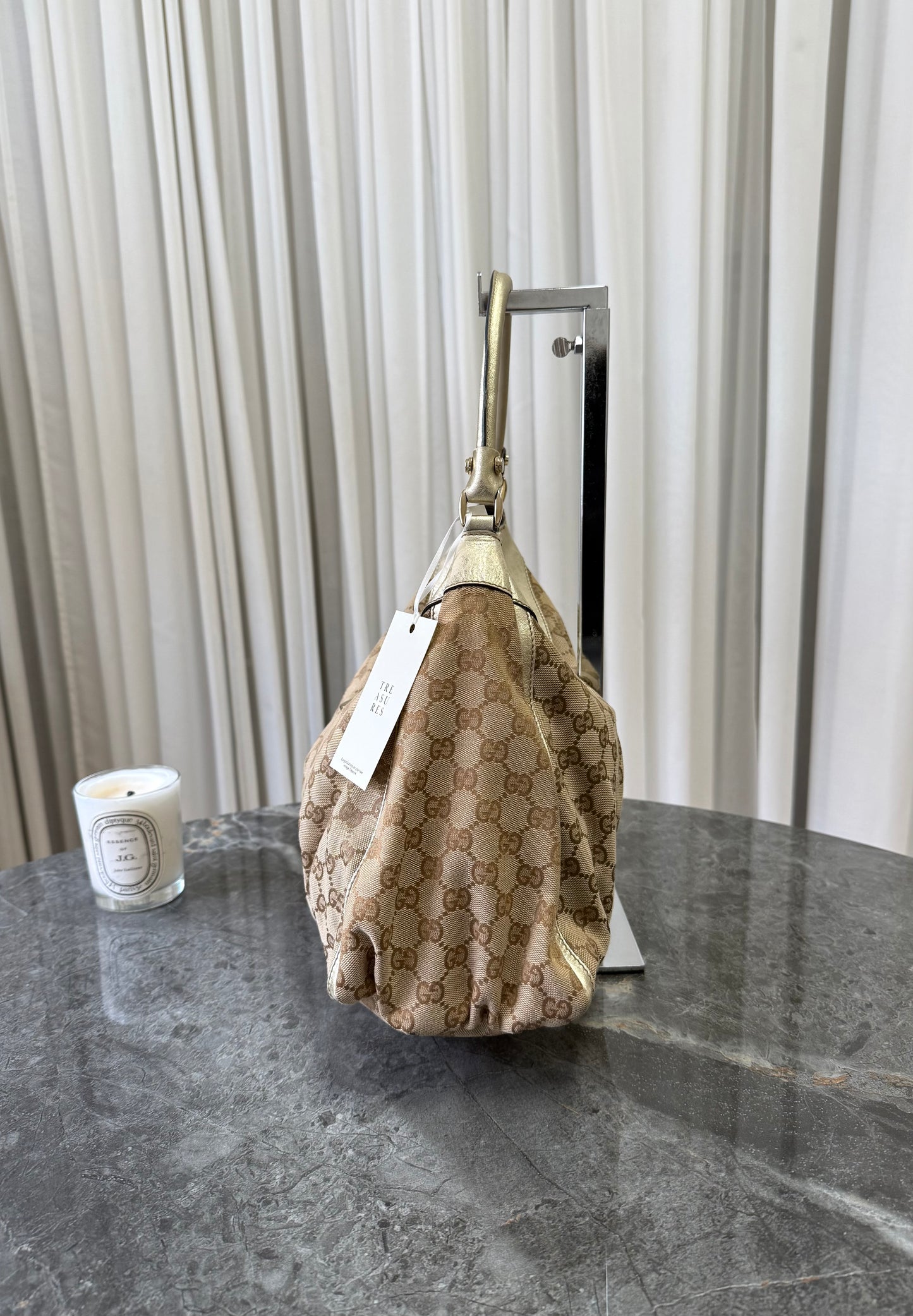 GUCCI GG MONOGRAM ABBEY D RING SHOULDER BAG