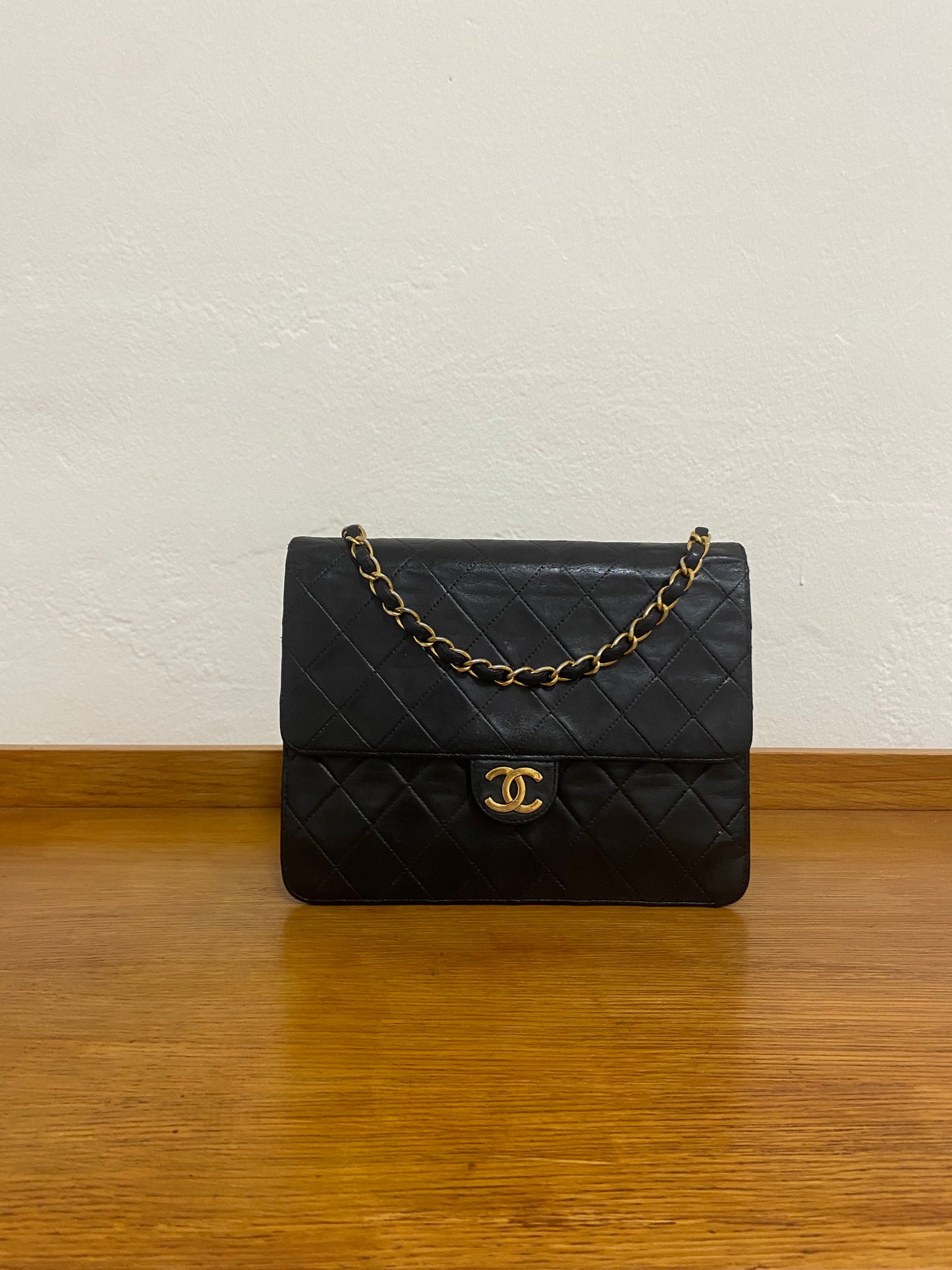 CHANEL 80-90s CLASSIC SINGLE FLAP
