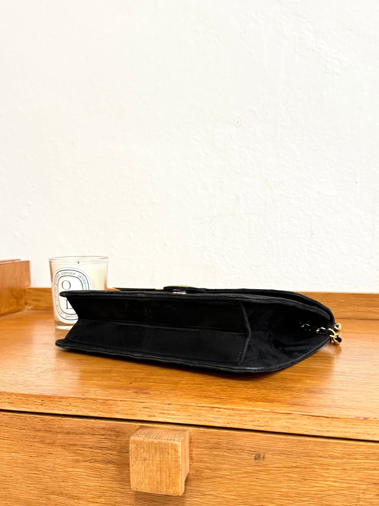 CHANEL SUEDE BLACK FLAP BAG