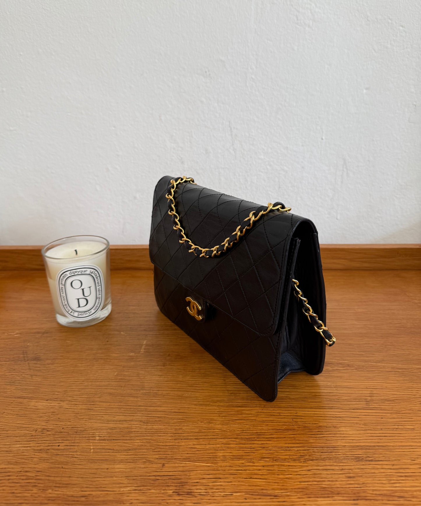 CHANEL CLASSIC SINGLE FLAP BAG LAMBSKIN BLACK 24K GOLD HW