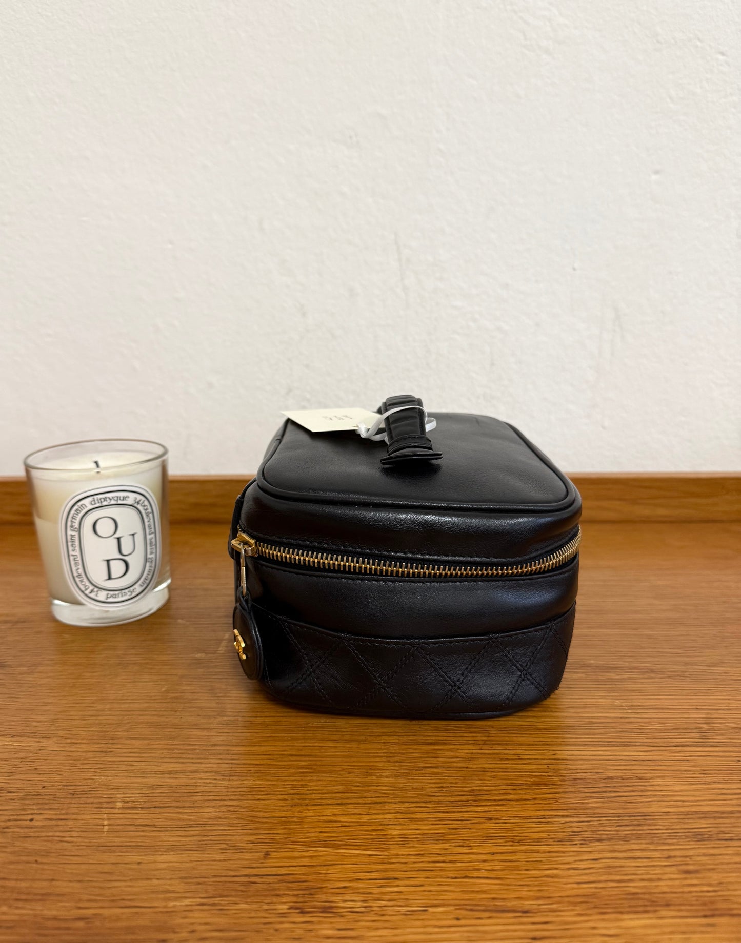 CHANEL VANITY LAMBSKIN