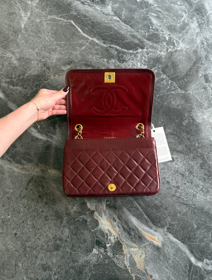 CHANEL FULL FLAP TWIST LOCK 24k GOLD BURGUNDY
