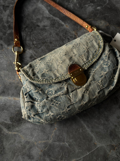 LV Monogram Denim Mini Pleaty