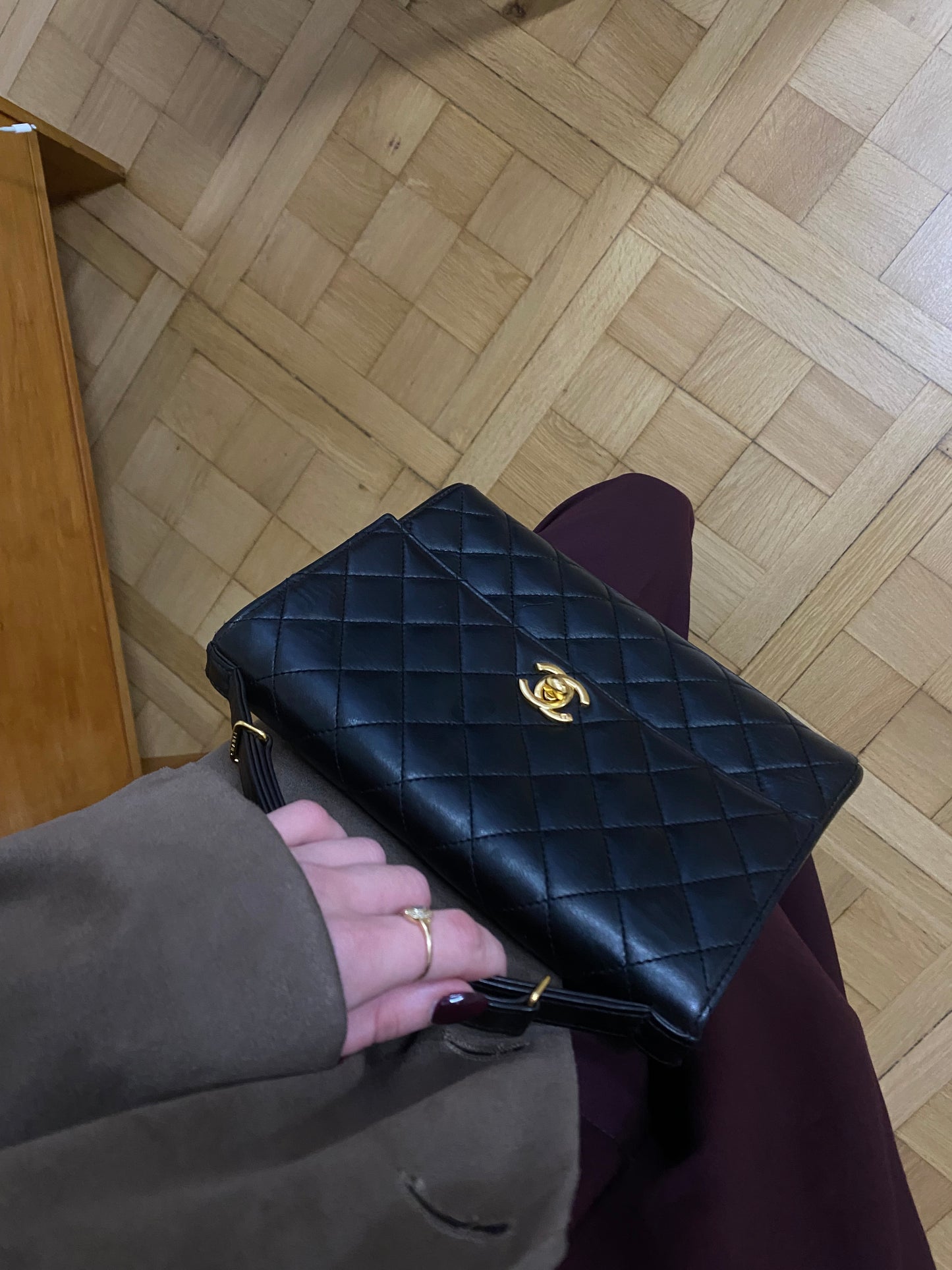 CHANEL TOP HANDLE FLAP TWIST LOCK