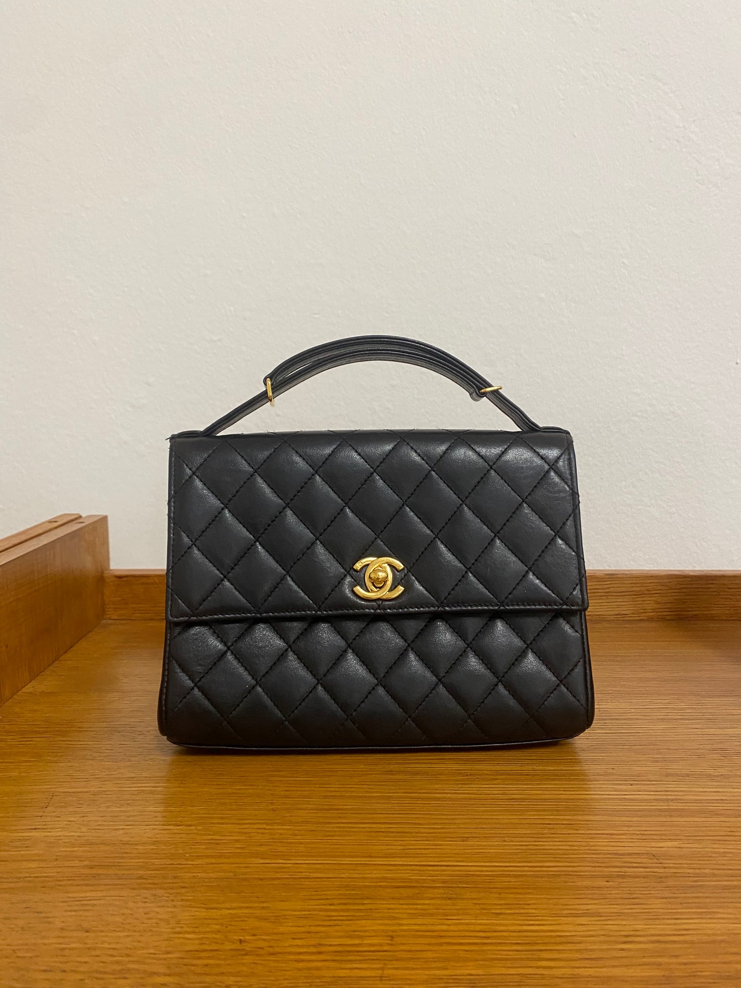 CHANEL TOP HANDLE FLAP TWIST LOCK