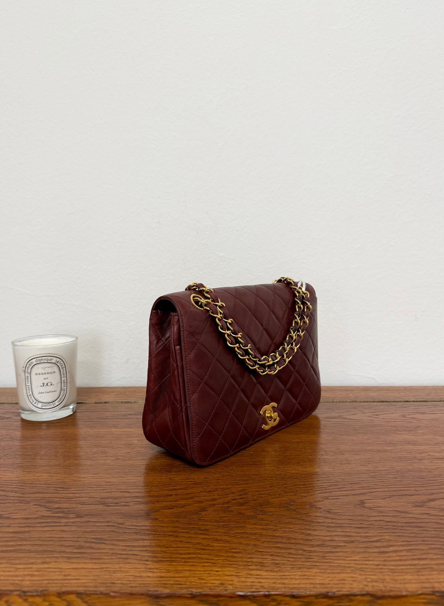 CHANEL FULL FLAP TWIST LOCK 24k GOLD BURGUNDY