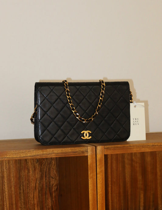 CHANEL FULL FLAP LAMBSKIN BLACK