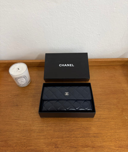 CHANEL CLASSIC LONG WALLET LAMBSKIN SERIES 17 NAVY