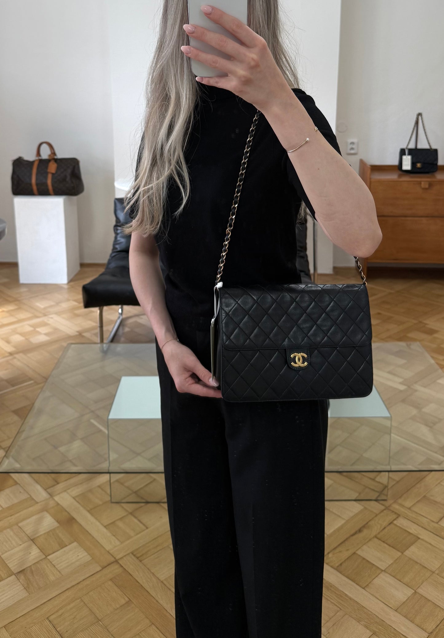 CHANEL BLACK SINGLE FLAP LAMBSKIN 24K GOLD HW