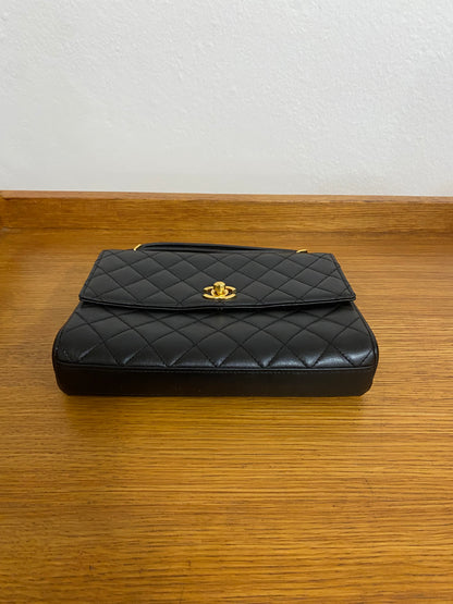 CHANEL TOP HANDLE FLAP TWIST LOCK