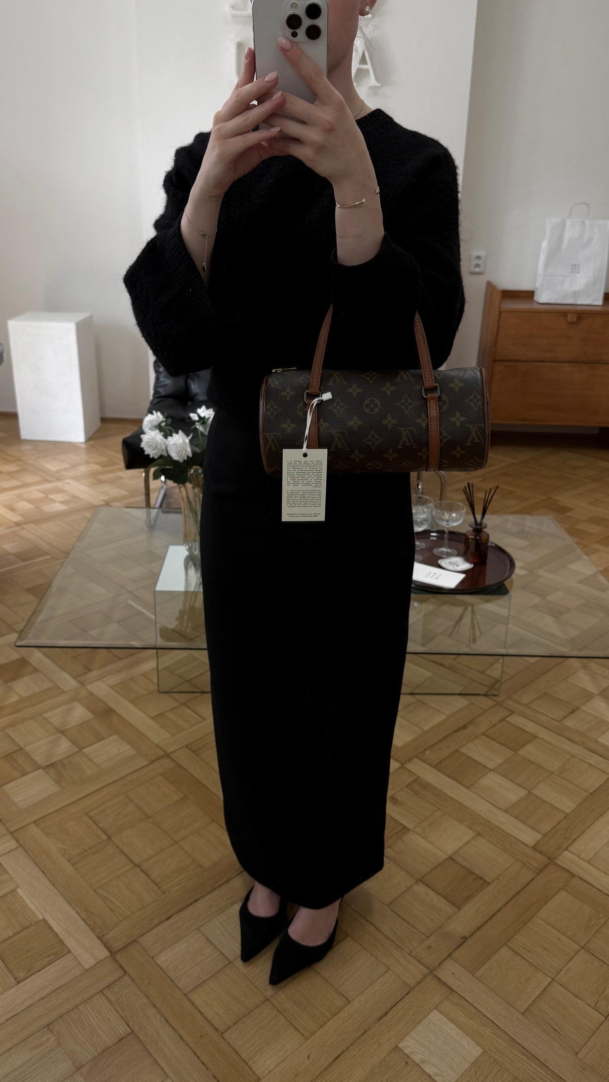 LV PAPILLON 26