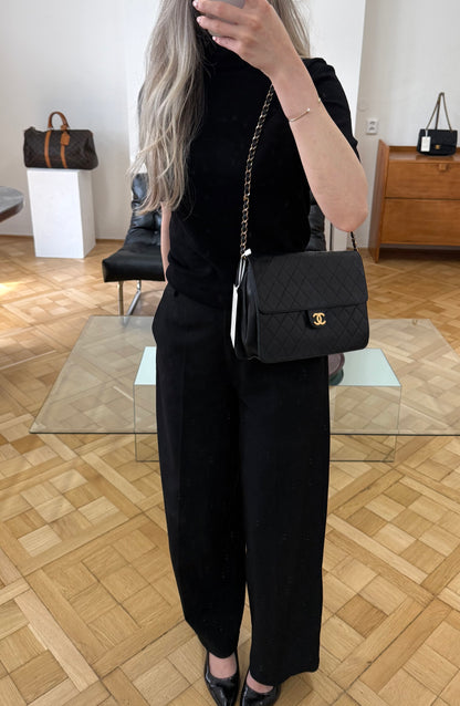 CHANEL BLACK SINGLE FLAP LAMBSKIN 24K GOLD HW