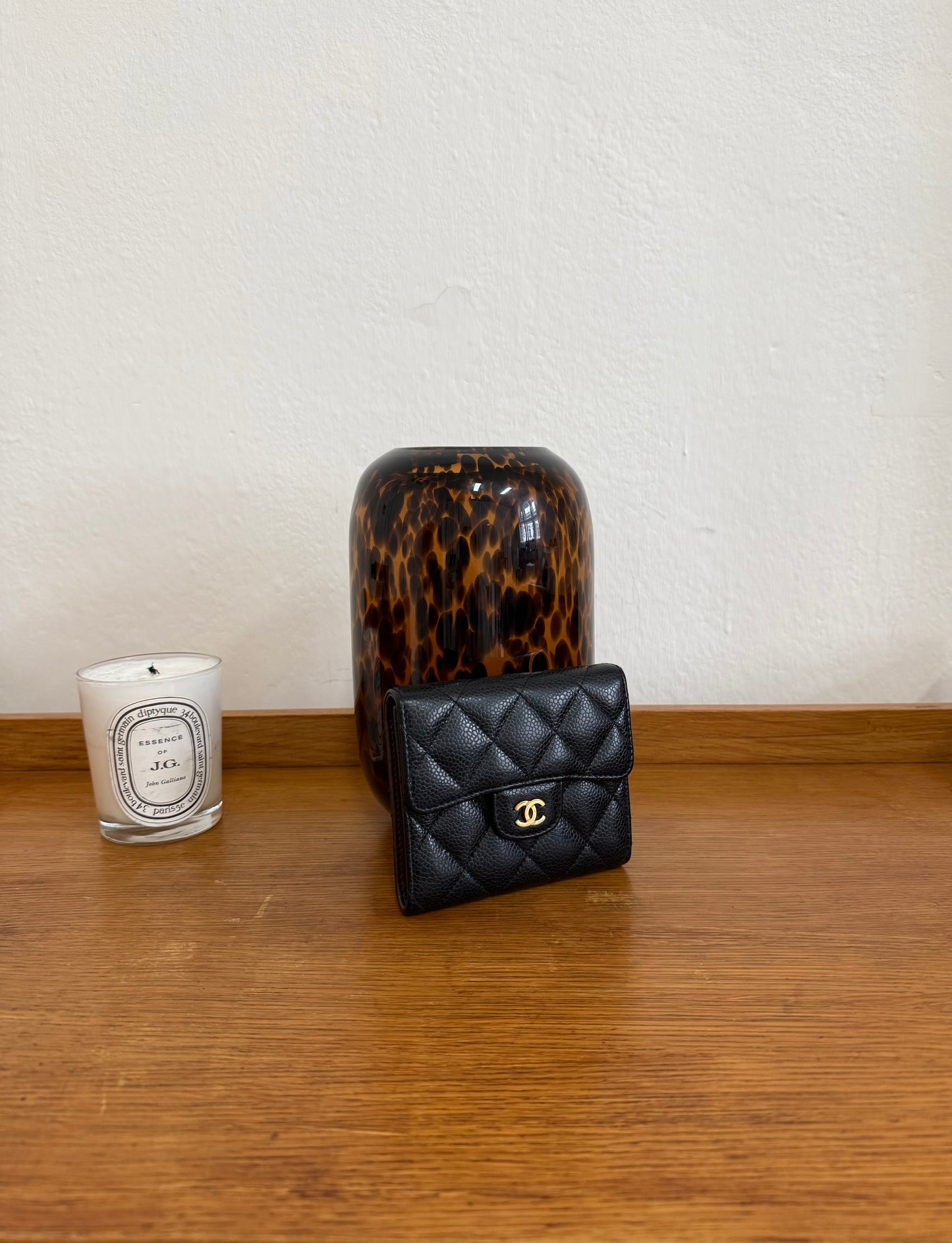 SERIES 27 CHANEL CAVIAR MINI WALLET