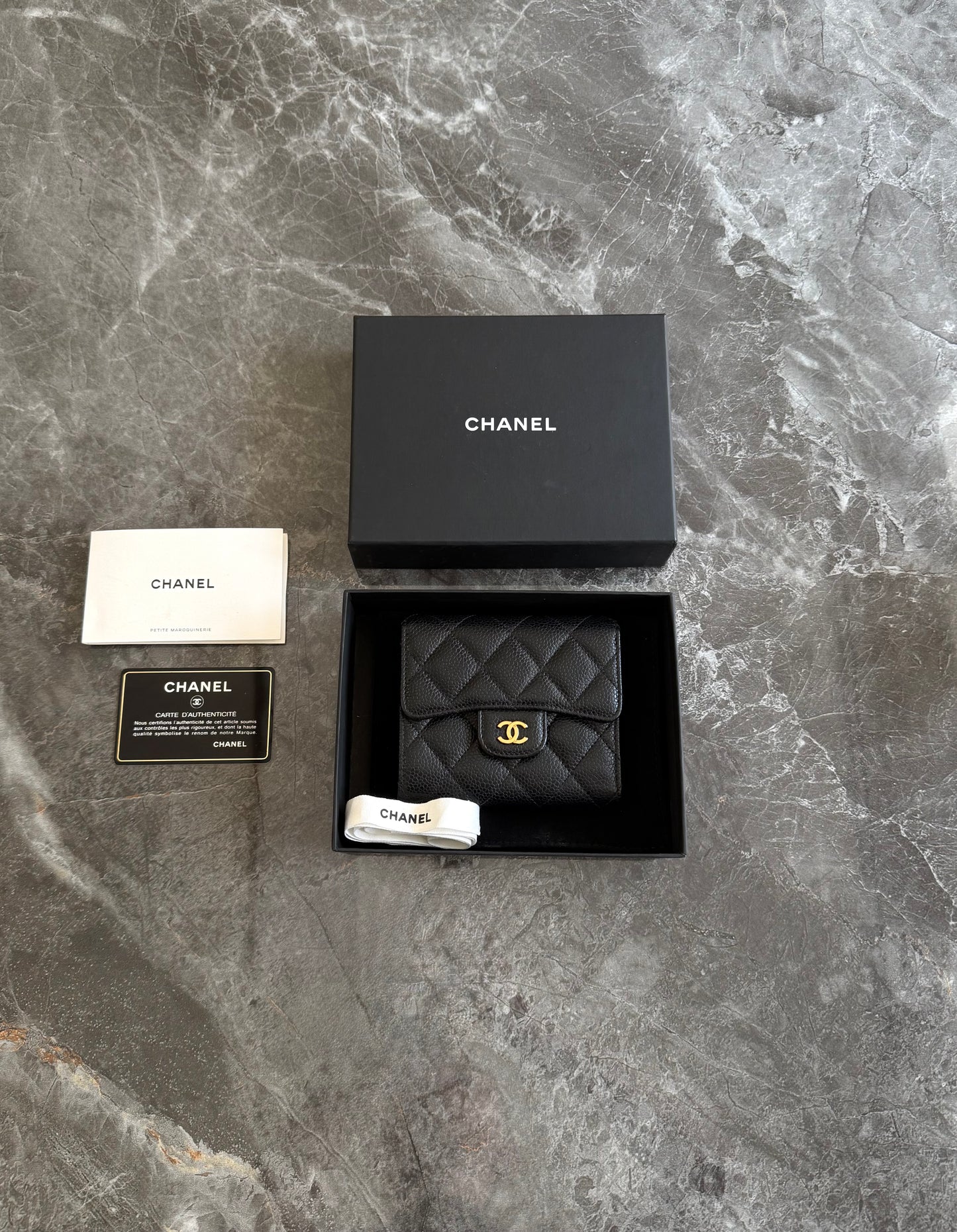 SERIES 24 CHANEL CAVIAR WALLET GOLD HW