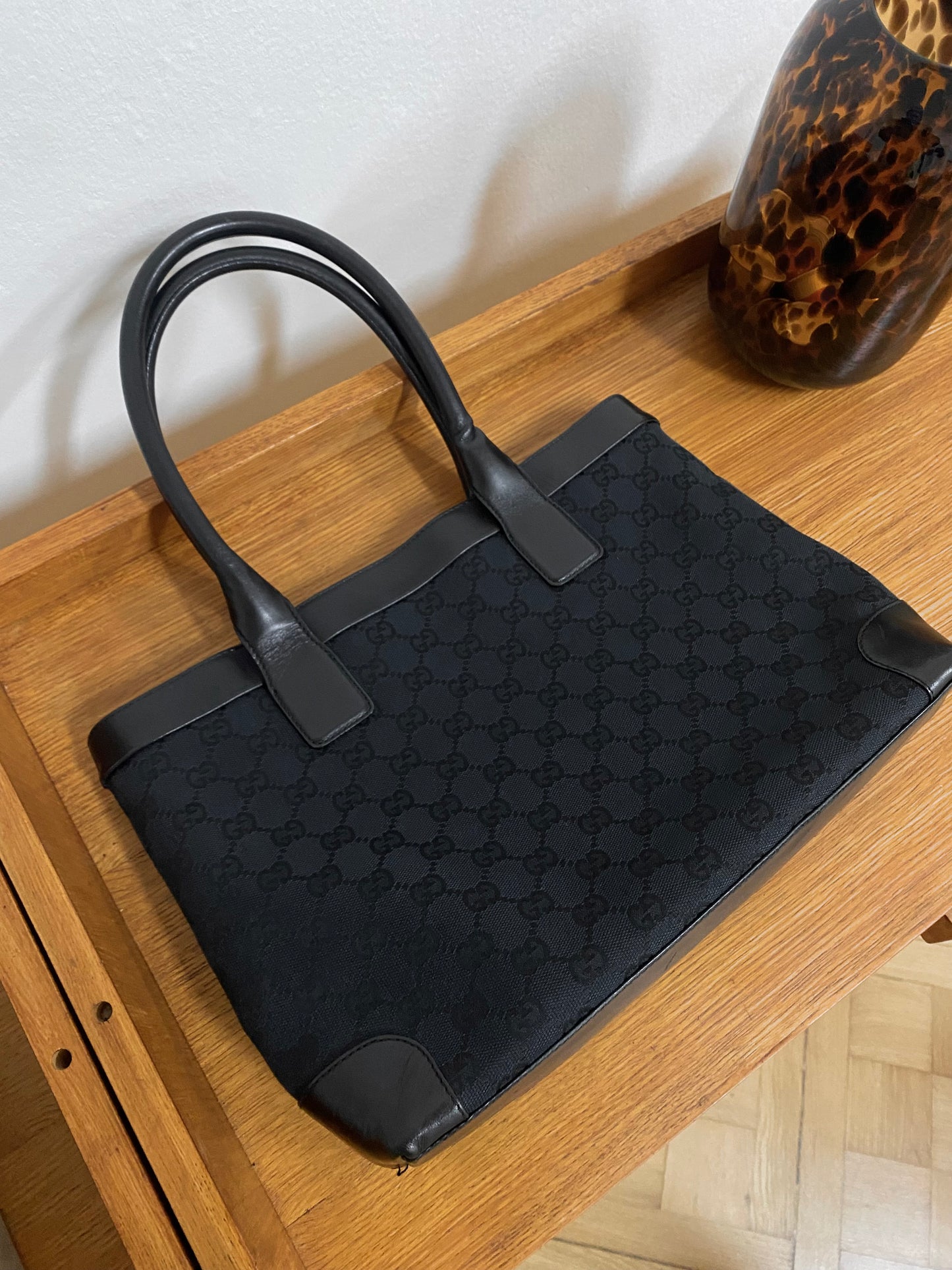 GUCCI GG MONOGRAM BLACK TOTE BAG