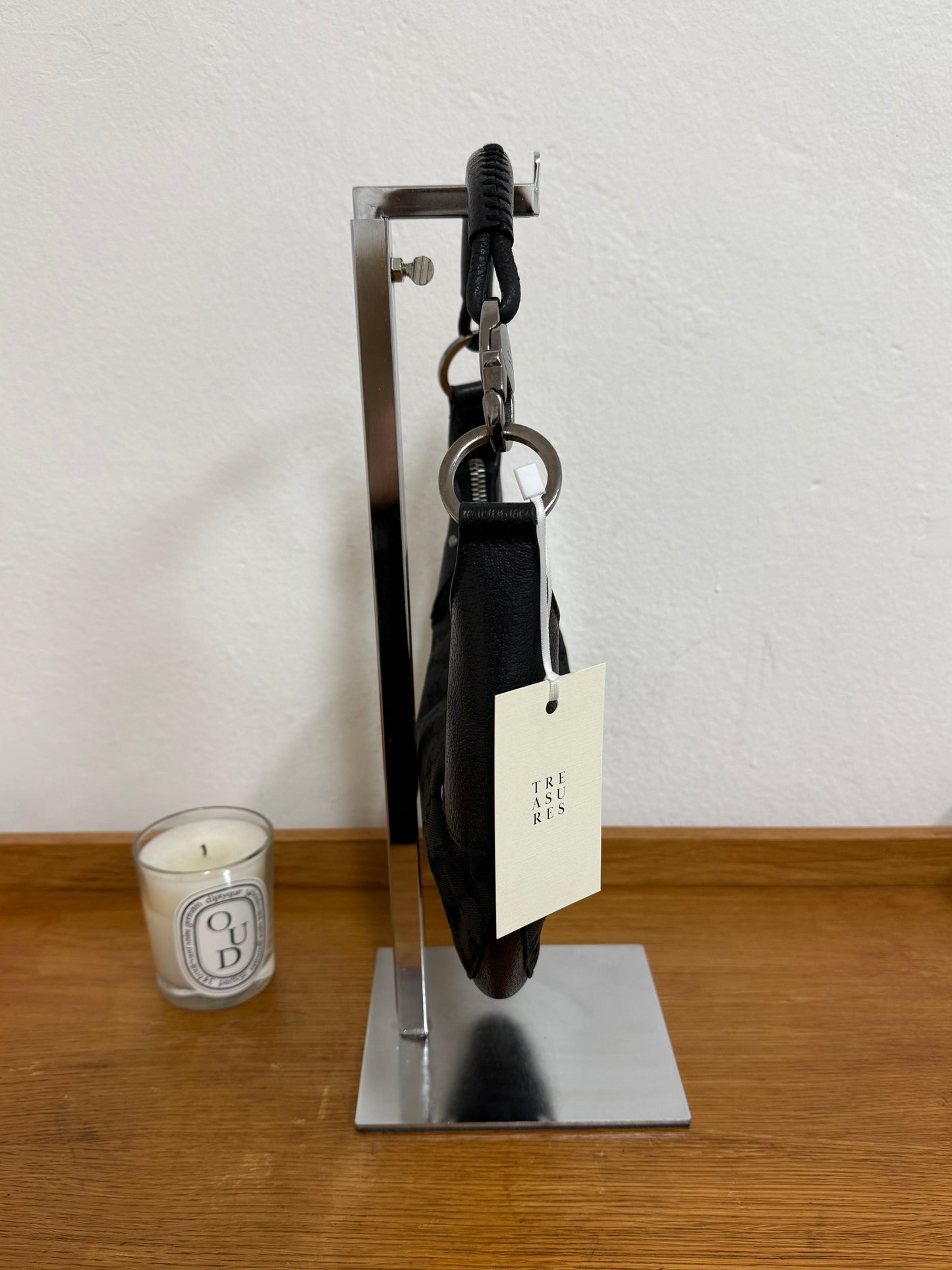 GUCCI GG MONOGRAM HALFMOON BLACK