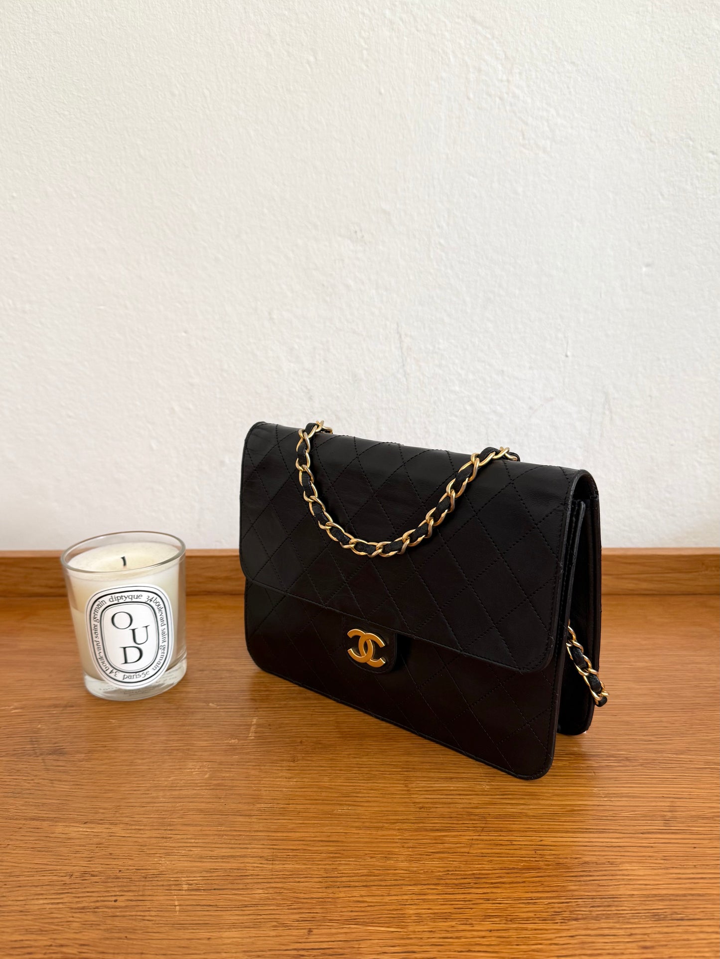 CHANEL CLASSIC SINGLE FLAP BAG LAMBSKIN BLACK 24K GOLD HW