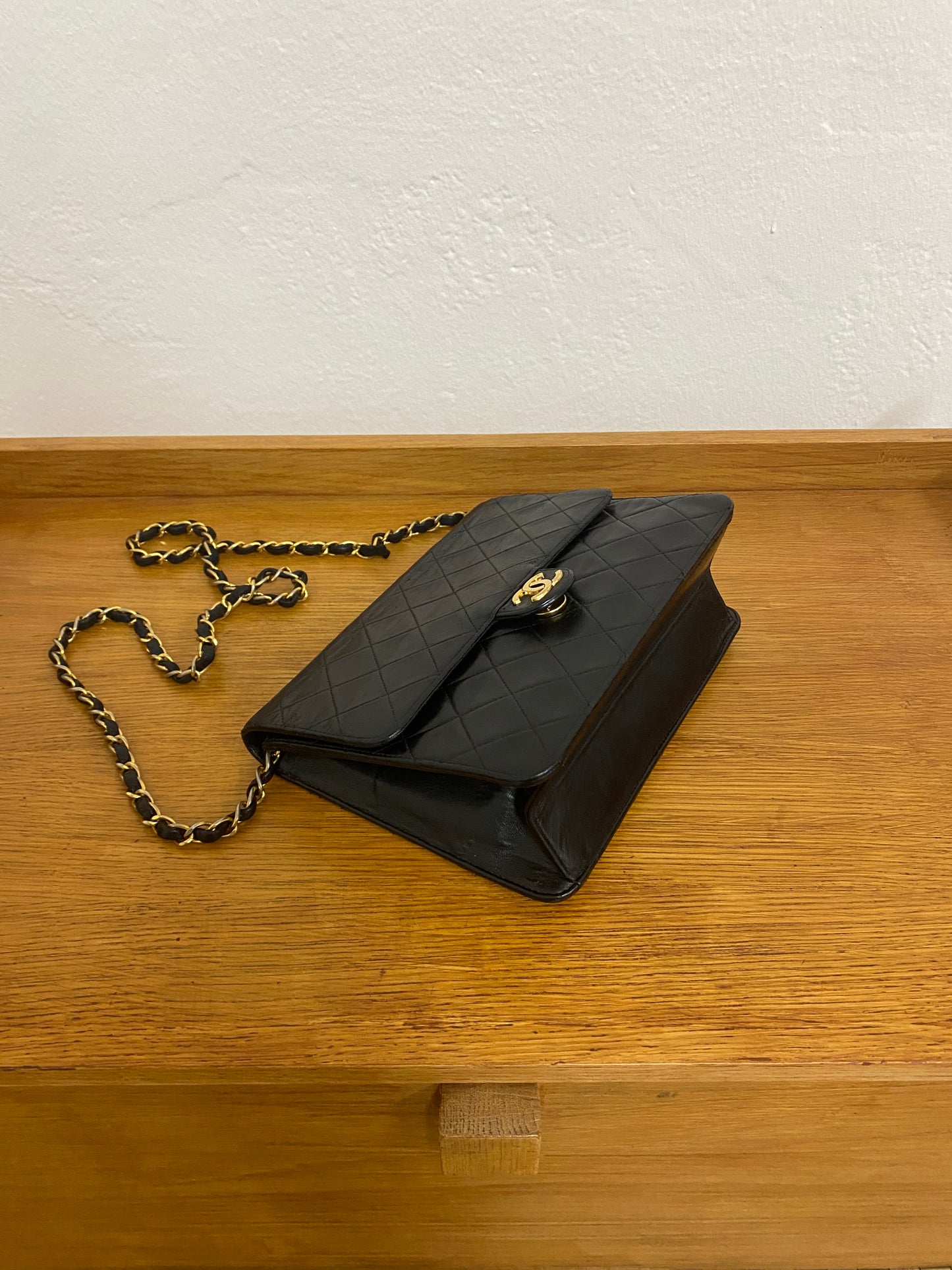 CHANEL 80-90s CLASSIC SINGLE FLAP