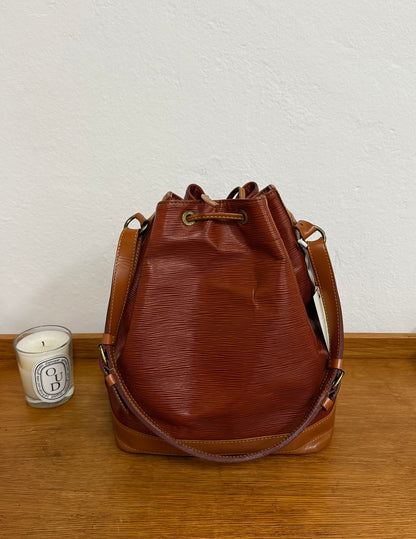 LV PETIT EPI NOÉ BROWN BUCKET BAG