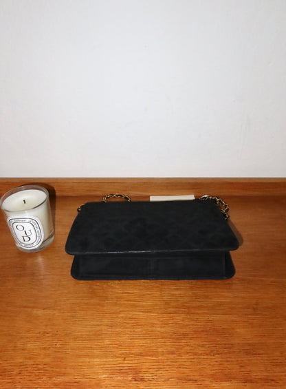 CHANEL SUEDE BLACK FLAP BAG