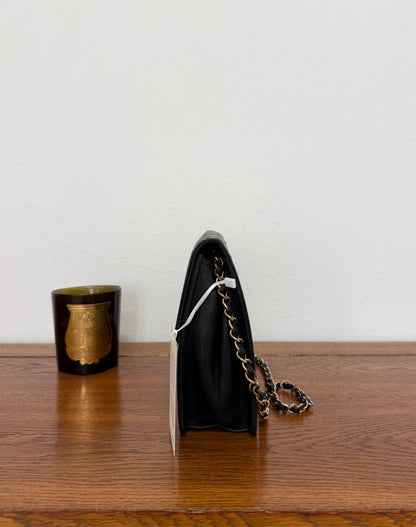 CHANEL BLACK SINGLE FLAP LAMBSKIN 24K GOLD HW