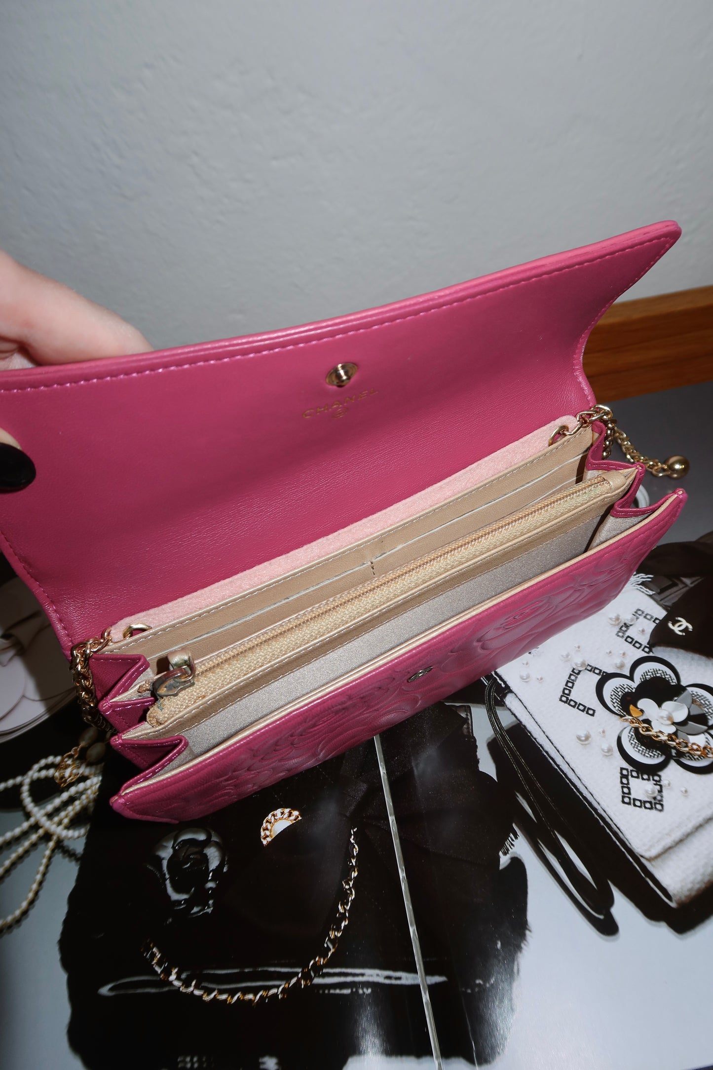 CHANEL WALLET PINK CAMELLIA GOLD