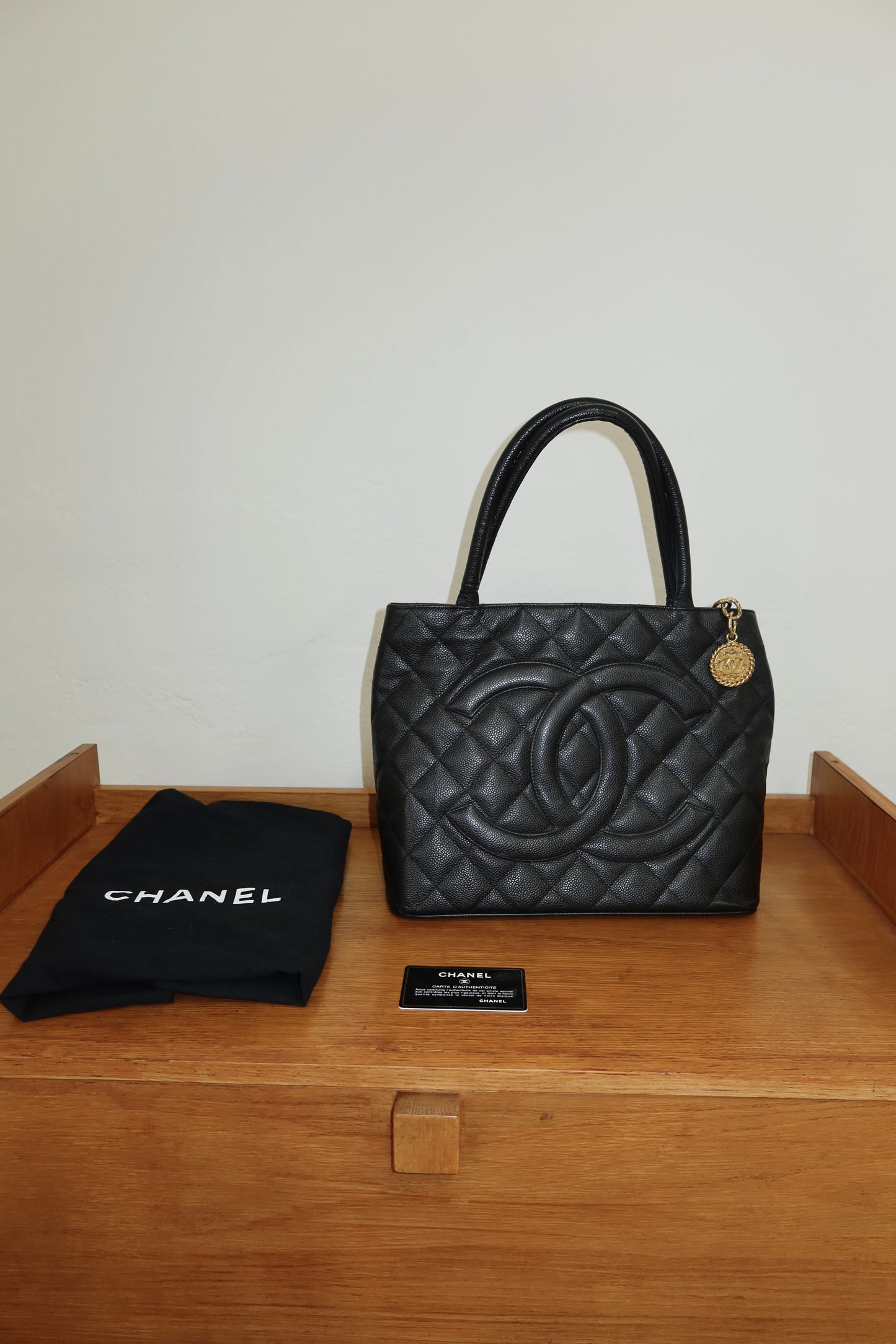 CHANEL CAVIAR MEDALLION TOTE GOLD HW