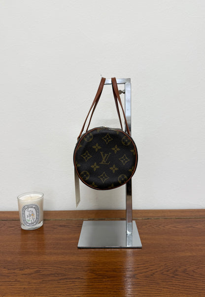 LV PAPILLON 26
