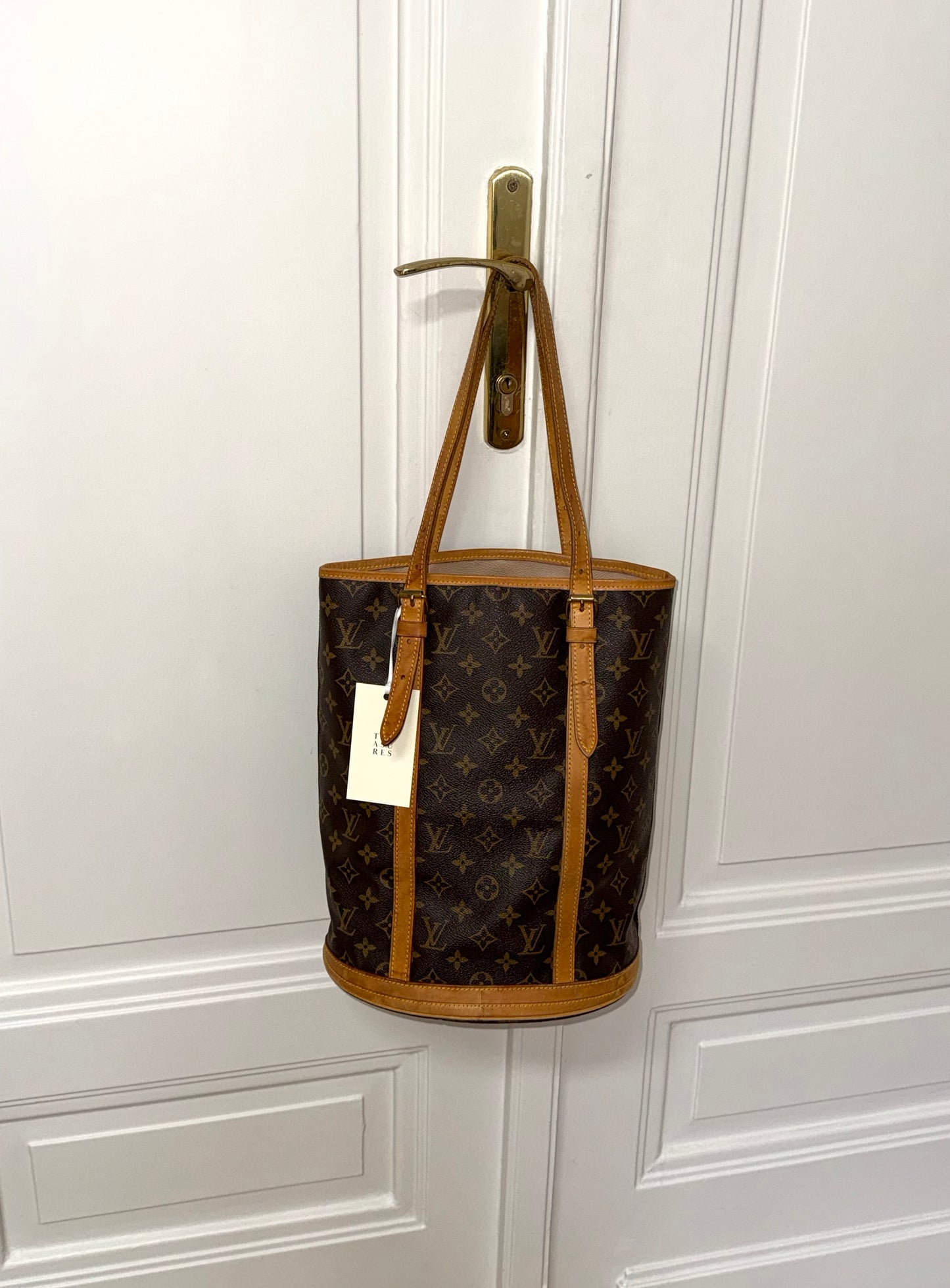 LV BUCKET GM MONOGRAM BAG