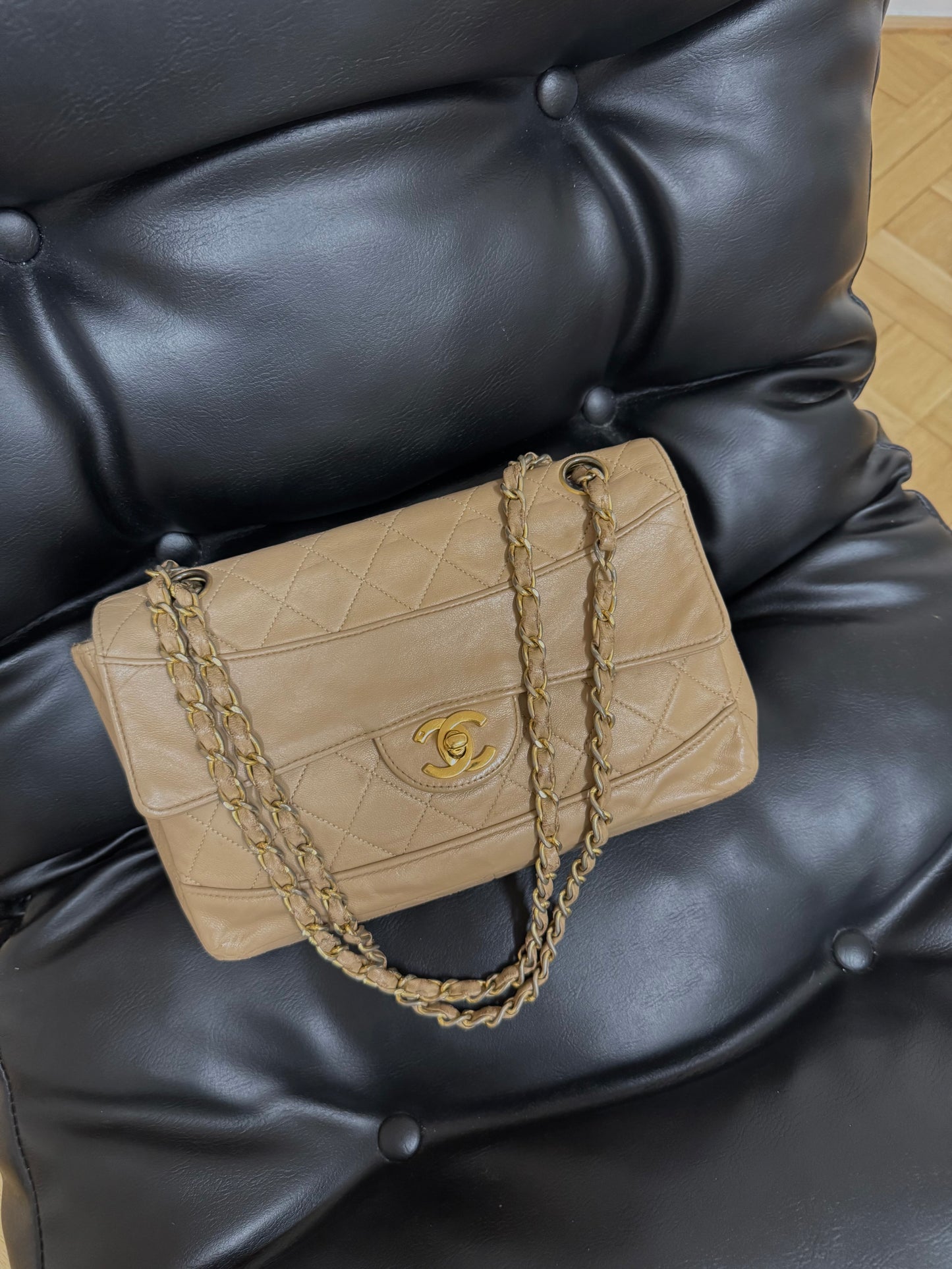 CHANEL TWIST LOCK CLASSIC FLAP BAG BEIGE