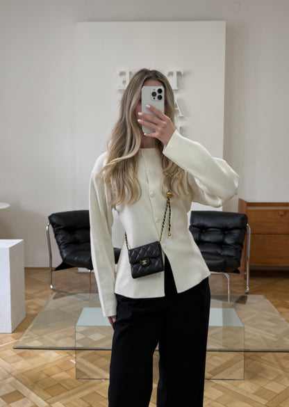 SERIES 27 CHANEL CAVIAR MINI WALLET
