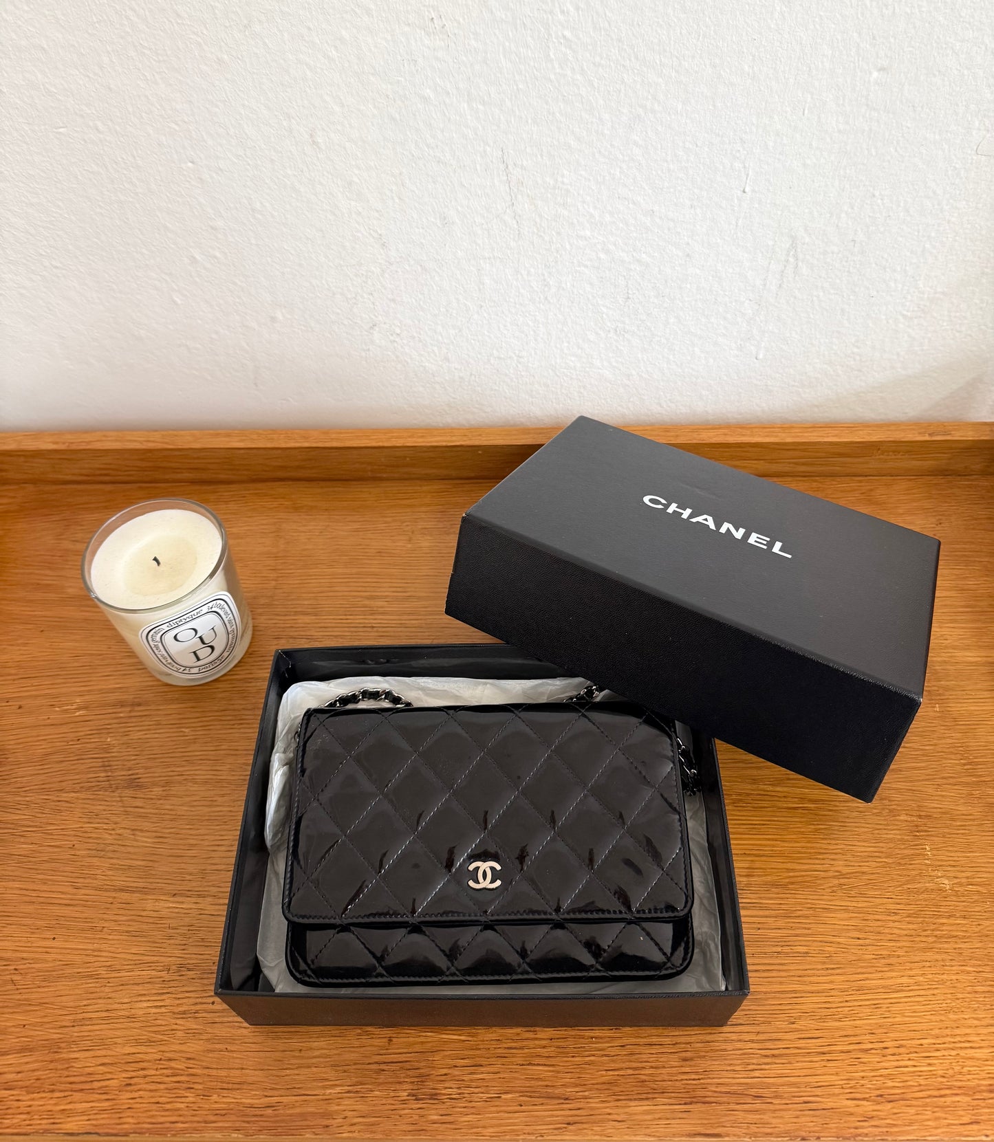 CHANEL PATENT LEATHER WOC BLACK
