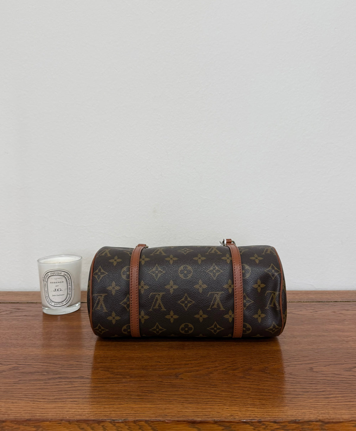 LV PAPILLON 26
