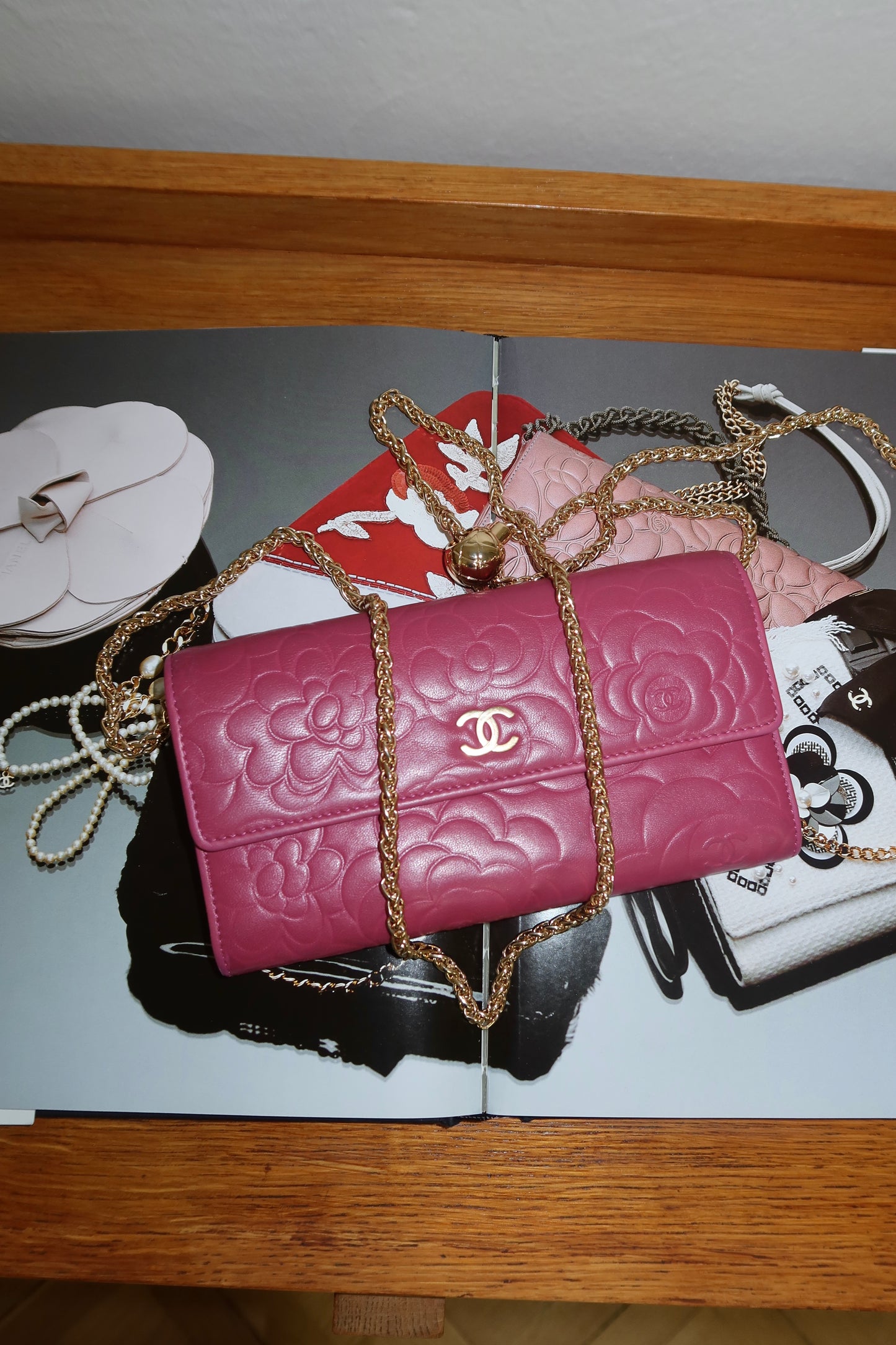 CHANEL WALLET PINK CAMELLIA GOLD
