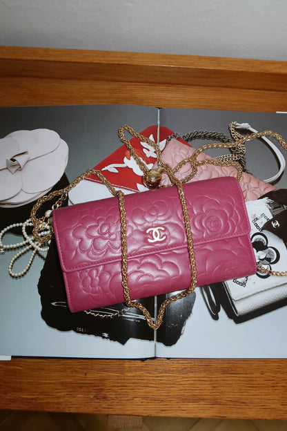 CHANEL WALLET PINK CAMELLIA GOLD