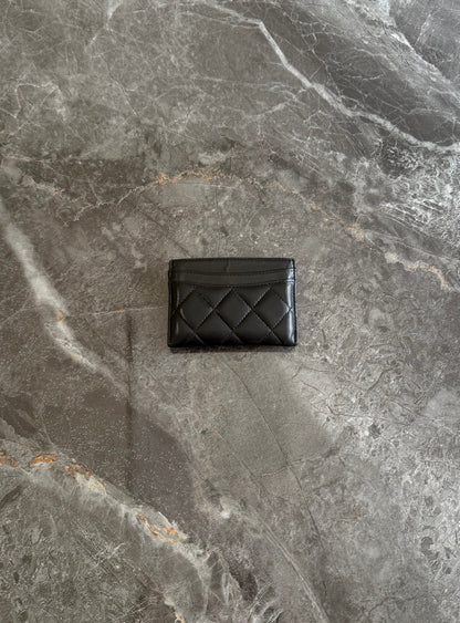 CHANEL CLASSIC QUILTED CARD HOLDER LAMBSKIN BLACK GOLD HW
